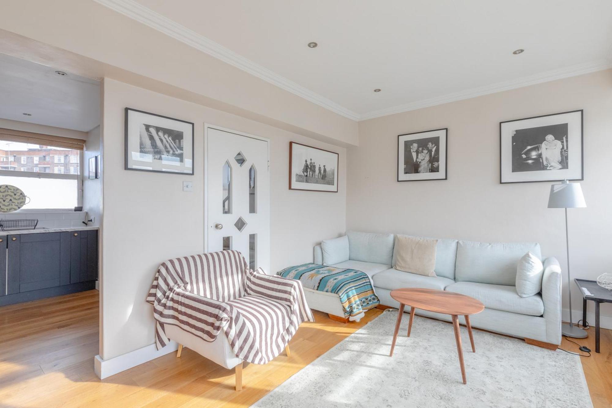 Superbly Located 2bd Flat Heart Of Pimlico! Londra